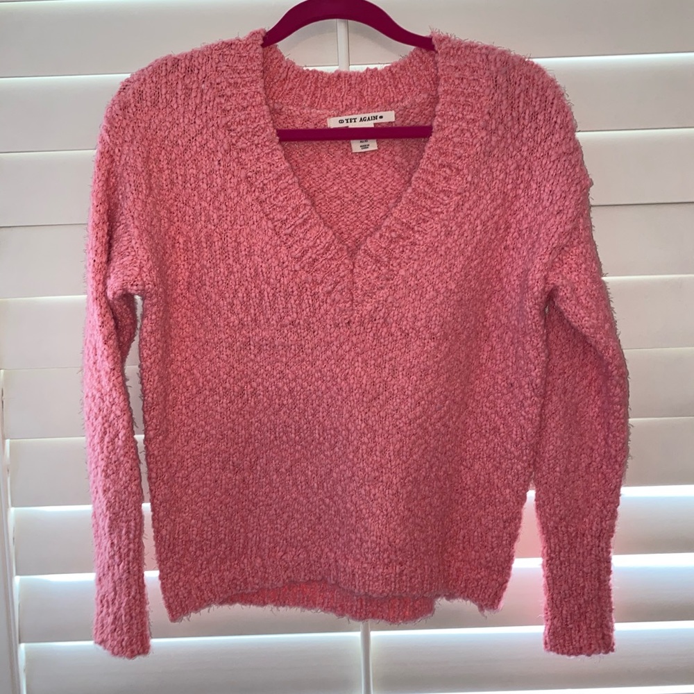 V neck knit sweater